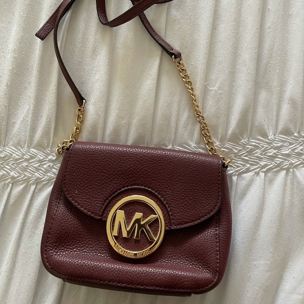 Micheal Kors crossbody